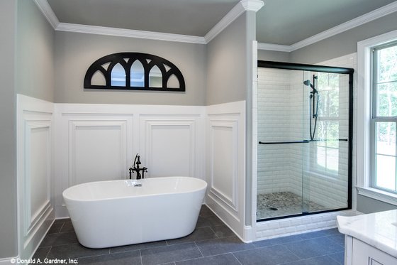 Interior - Master Bathroom 1 for Ranch House Plan #929-1007 - 4 bed, 4 bath