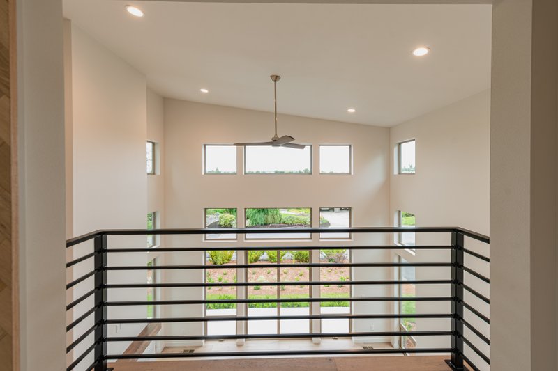 Dream House Plan - Photo 21 for Contemporary House Plan #1070-14 - 3 bed, 2.5 bath