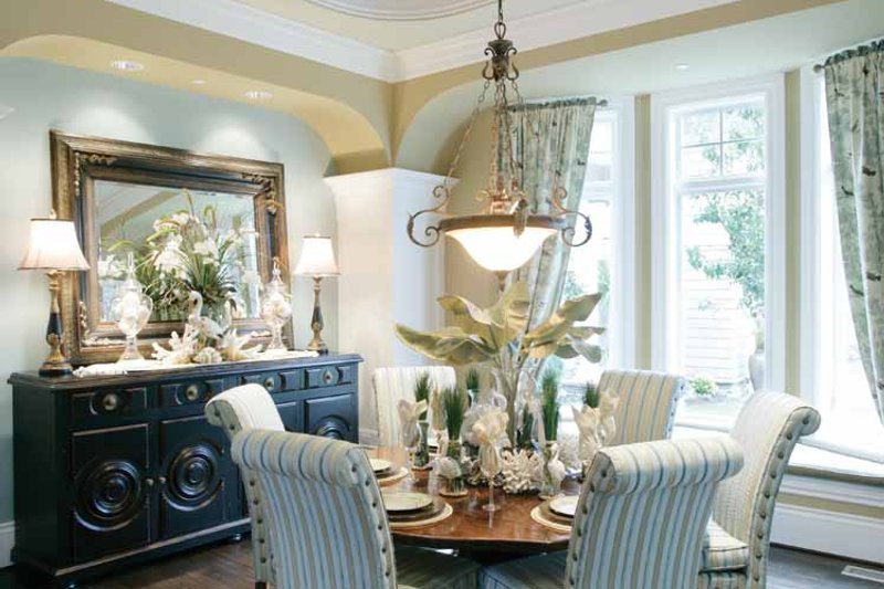 Architectural House Design - Interior - Dining Room for Prairie House Plan #132-354 - 4 bed, 6 bath