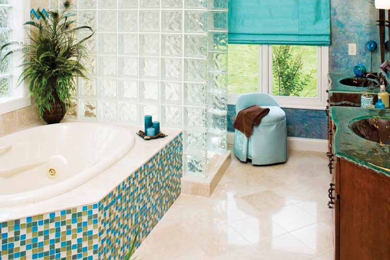 Dream House Plan - Interior - Master Bathroom for Craftsman House Plan #929-422 - 3 bed, 3.5 bath