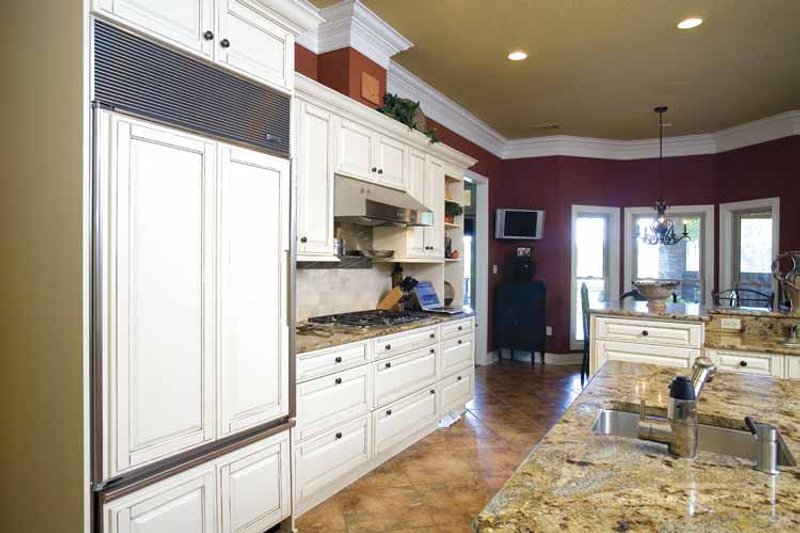 Architectural House Design - Interior - Kitchen 1 for Traditional House Plan #17-2775 - 4 bed, 4.5 bath