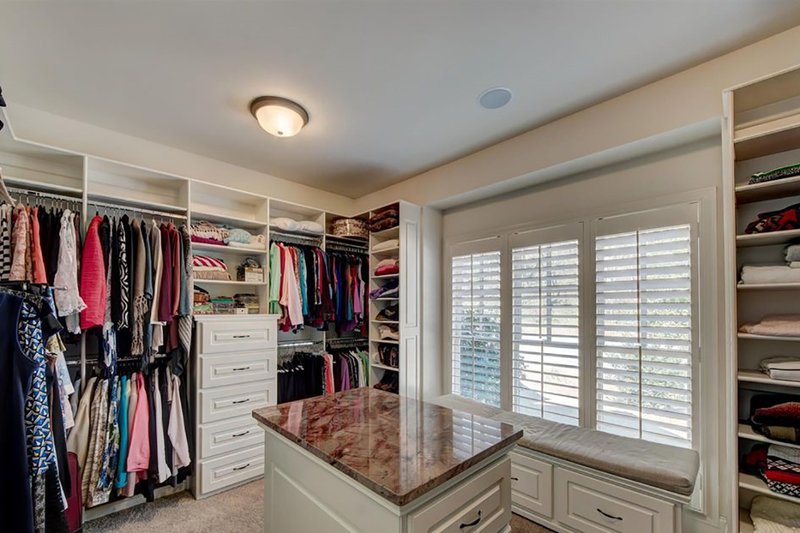 Home Plan - Walk-In Closet