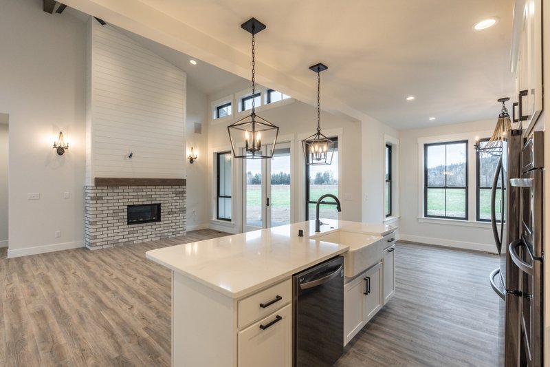 Architectural House Design - Interior - Kitchen 4 for Country House Plan #1070-33 - 3 bed, 2.5 bath