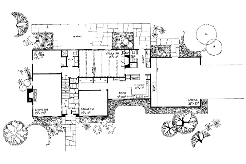 House Blueprint - Floor Plan - Main Floor for Colonial House Plan #72-671 - 4 bed, 3.5 bath