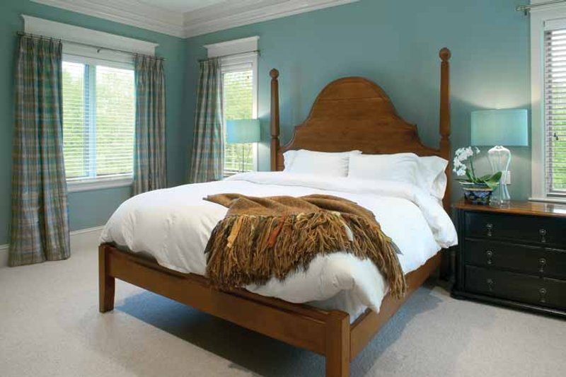 Home Plan - Interior - Bedroom for European House Plan #928-16 - 4 bed, 3.5 bath