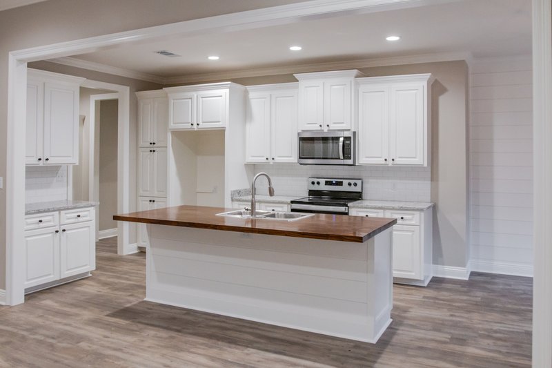 Dream House Plan - Photo 8 for Ranch House Plan #430-88 - 3 bed, 2 bath