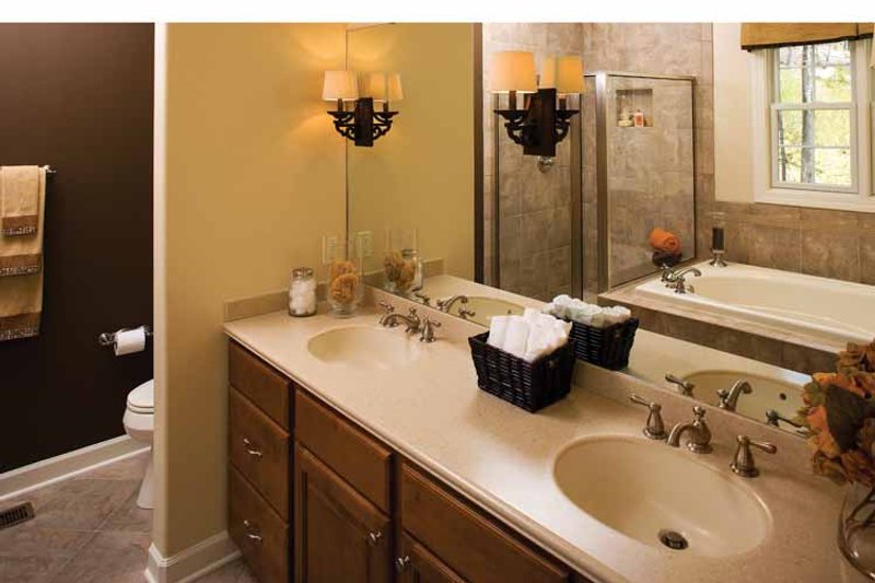 Home Plan - Interior - Master Bathroom for Country House Plan #929-701 - 3 bed, 2 bath