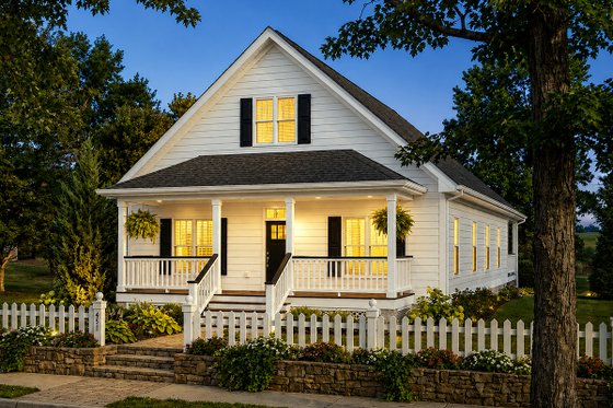 Exterior - Front Elevation for Traditional House Plan #1124-1 - 3 bed, 2 bath