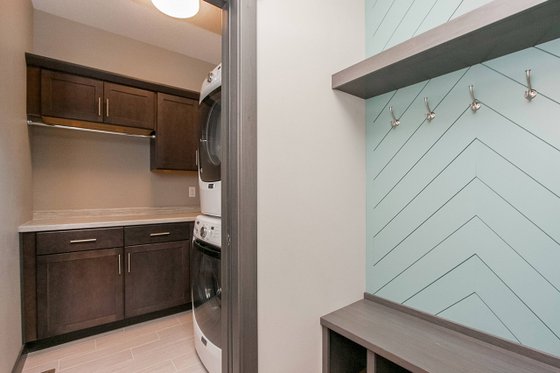 Interior - Laundry for Ranch House Plan #70-1497 - 3 bed, 3 bath