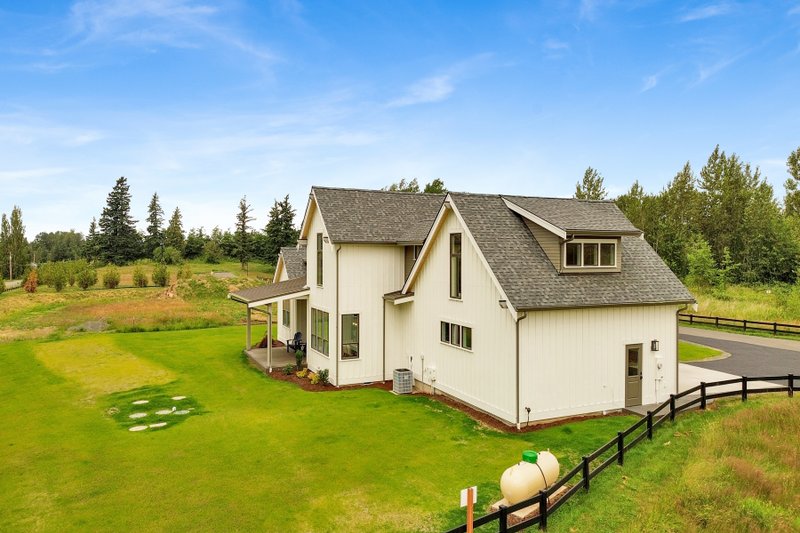 House Blueprint - Photo 2 for Farmhouse House Plan #1070-251 - 3 bed, 2.5 bath