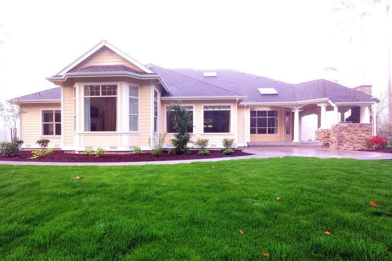 House Blueprint - Photo 9 for Traditional House Plan #132-206 - 4 bed, 3 bath