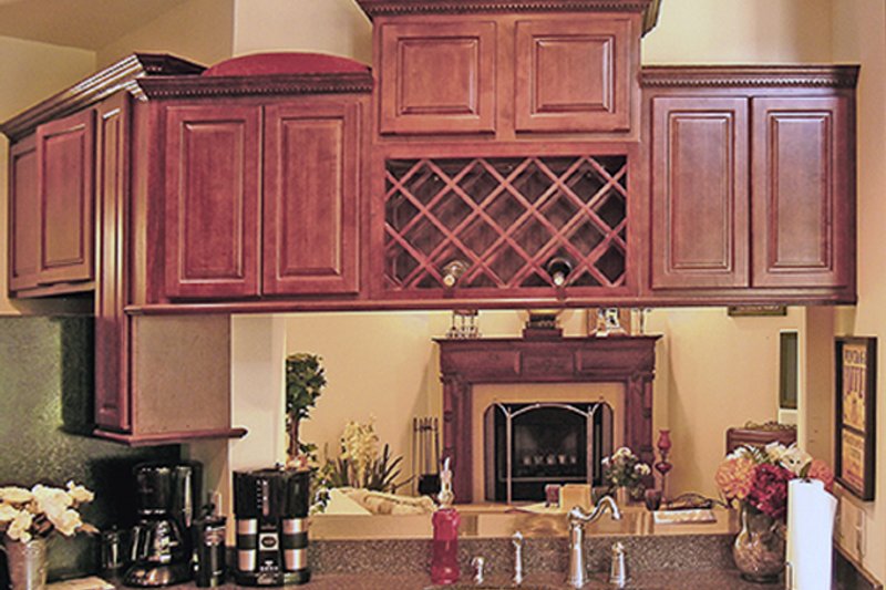 House Plan Design - Interior - Kitchen for Country House Plan #314-278 - 3 bed, 2 bath