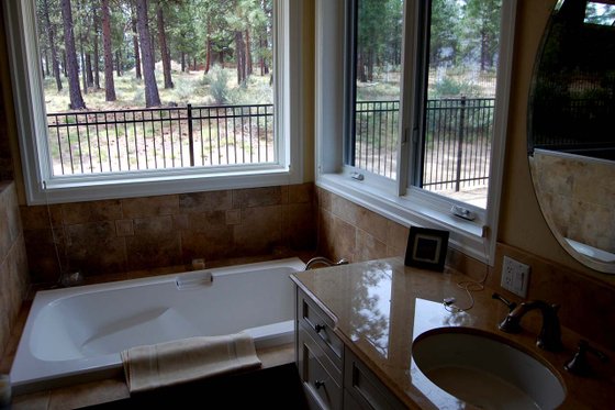 Interior - Other 5 for Craftsman House Plan #895-16 - 3 bed, 4 bath