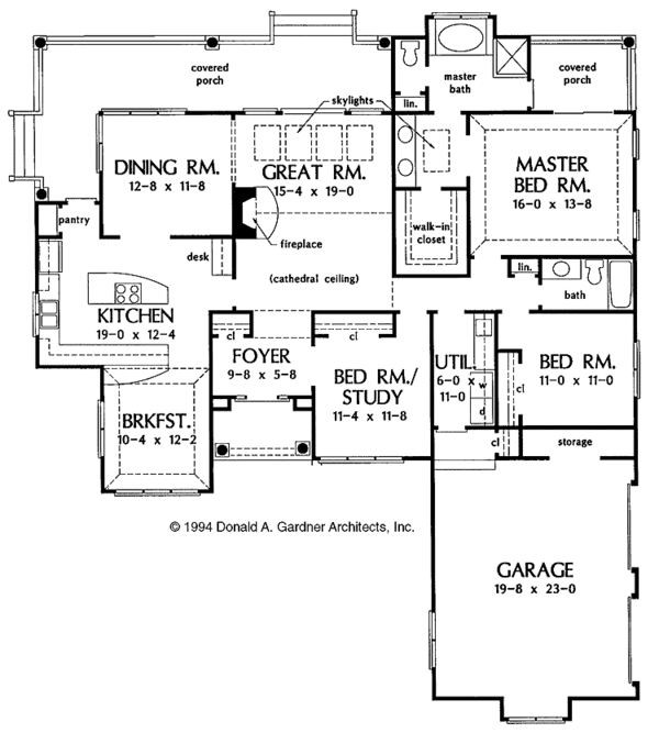 Dream House Plan - Mediterranean Floor Plan - Main Floor Plan #929-179