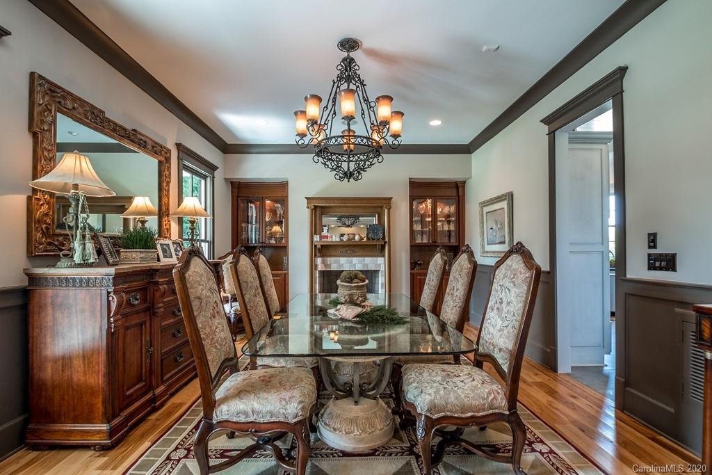 Photo 6 for Country House Plan #137-233 - 4 bed, 4 bath