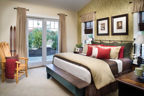 Interior - Master Bedroom for Ranch House Plan #942-21 - 3 bed, 2 bath