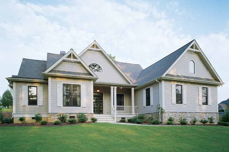 Architectural House Design - Craftsman Exterior - Front Elevation Plan #929-650