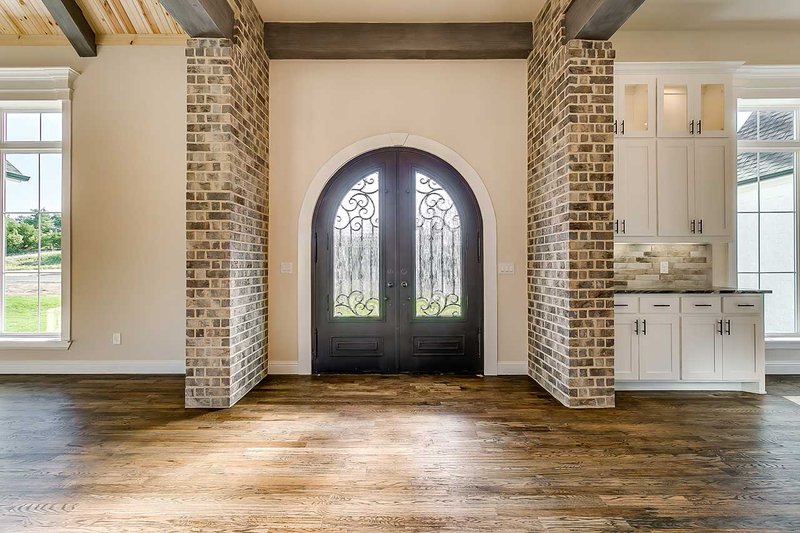 Architectural House Design - Interior - Entry for Southern House Plan #1074-8 - 4 bed, 3.5 bath