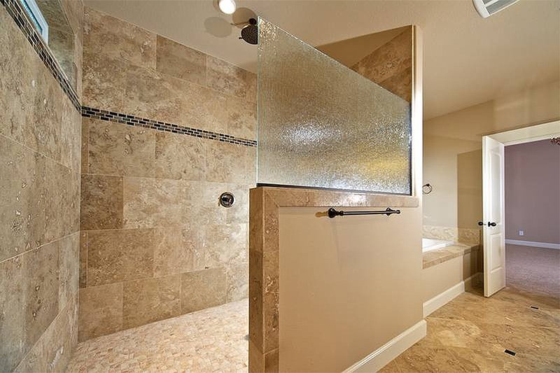 Home Plan - Master Bathroom - 2000 square foot Craftsman home