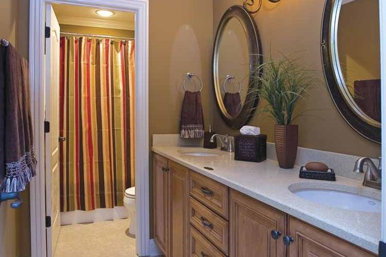 Interior - Bathroom for Country House Plan #17-3283 - 4 bed, 3 bath