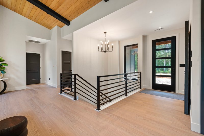 Dream House Plan - Interior - Entry 1 for Contemporary House Plan #1070-215 - 3 bed, 3 bath