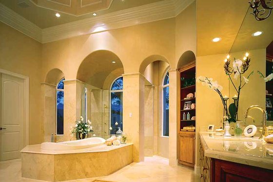 Interior - Master Bathroom for Mediterranean House Plan #930-320 - 3 bed, 5 bath