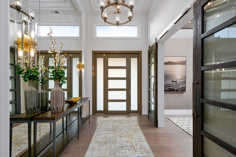 Dream House Plan - Interior - Entry for Prairie House Plan #938-116 - 3 bed, 3.5 bath