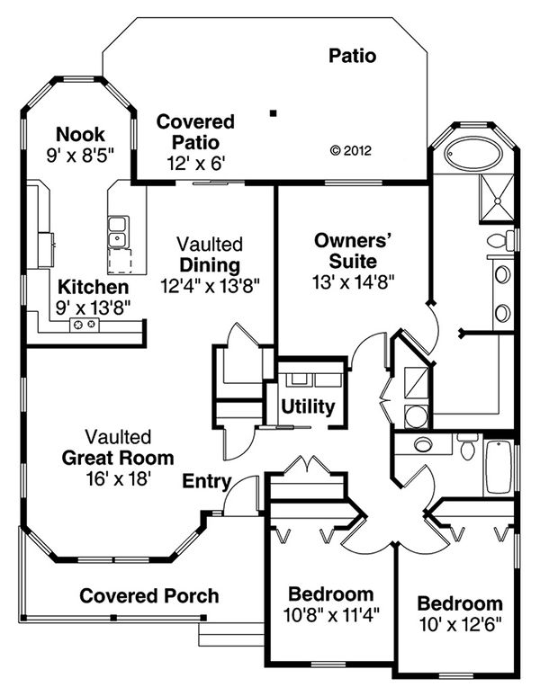 Ranch style country house plan, main level floor plan