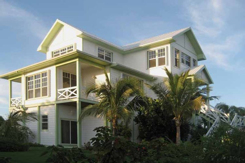 Architectural House Design - Exterior - Front Elevation 3 for Country House Plan #928-57 - 4 bed, 4.5 bath