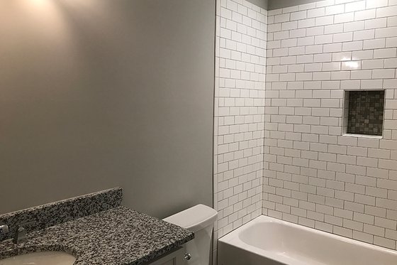 Interior - Bathroom for Craftsman House Plan #437-76 - 4 bed, 3.5 bath