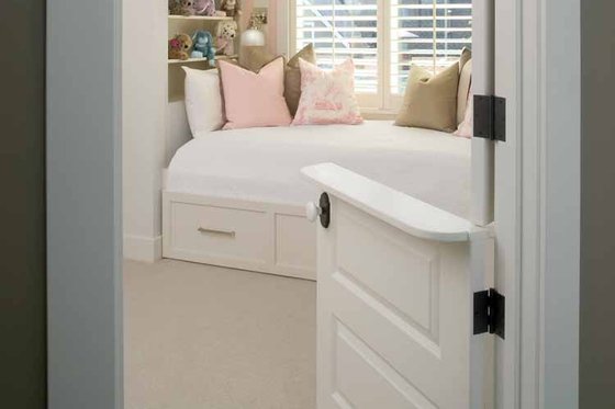 Interior - Other 5 for Traditional House Plan #928-23 - 5 bed, 4.5 bath