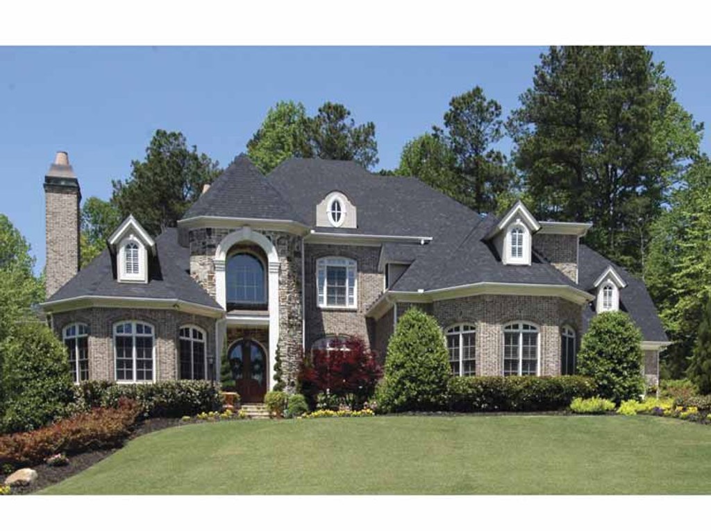European Style House Plan 5 Beds 4 5 Baths 4976 Sq Ft European Style House Plan 5 Beds 4 5 Baths 4976 Sq Ft