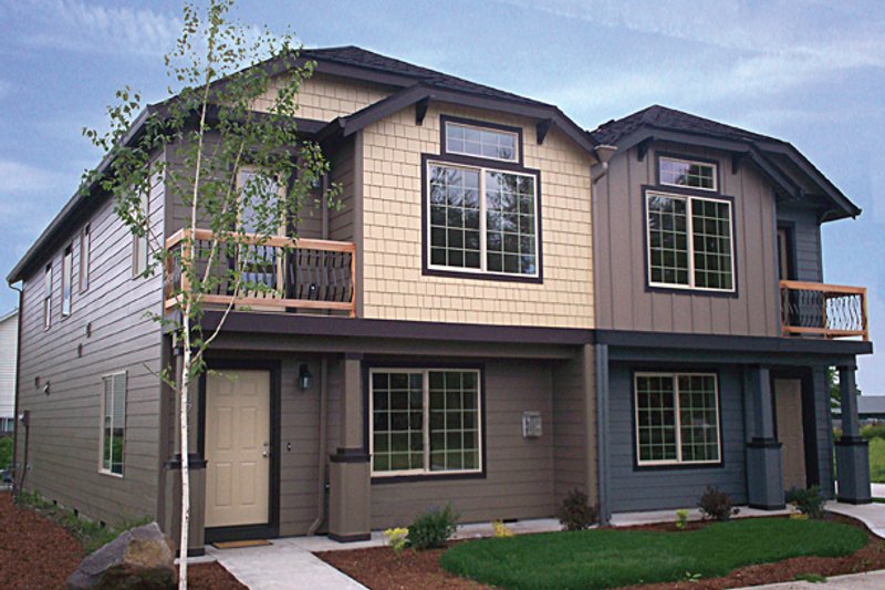House Design - Exterior - Front Elevation 3 for Craftsman House Plan #943-38 - 6 bed, 4 bath