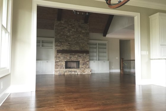 Interior - Family Room 1 for Craftsman House Plan #437-59 - 3 bed, 2.5 bath
