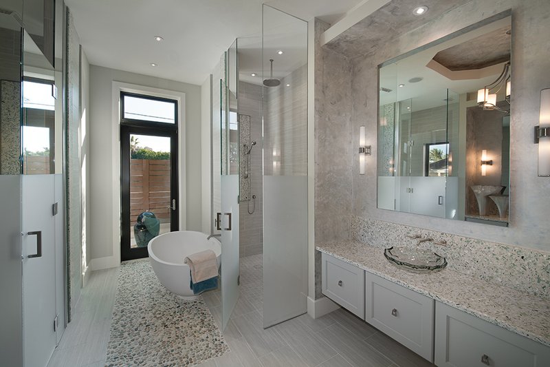 Architectural House Design - Interior - Bathroom 1 for Contemporary House Plan #930-20 - 3 bed, 4 bath
