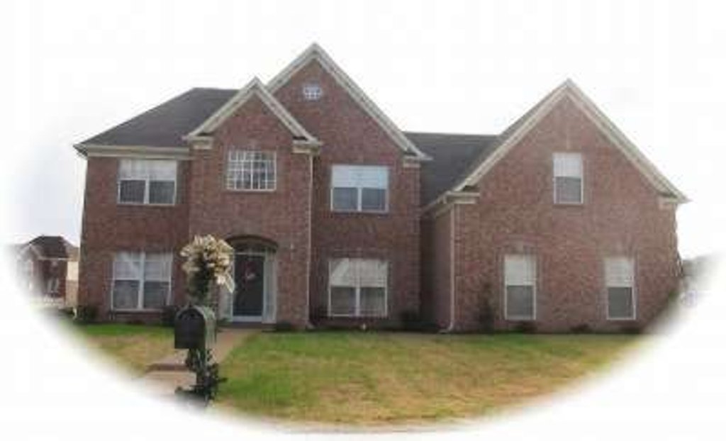 Exterior - Front Elevation 2 for European House Plan #81-904 - 4 bed, 3.5 bath