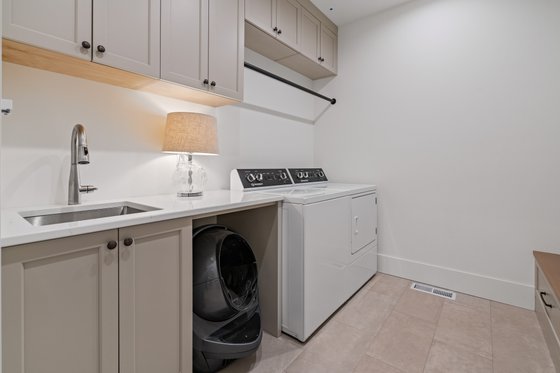 Photo 33 for Contemporary House Plan #1070-193 - 4 bed, 3.5 bath