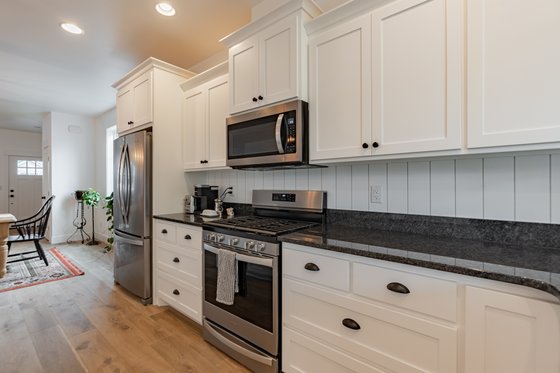 Photo 10 for Craftsman House Plan #1070-98 - 3 bed, 2 bath