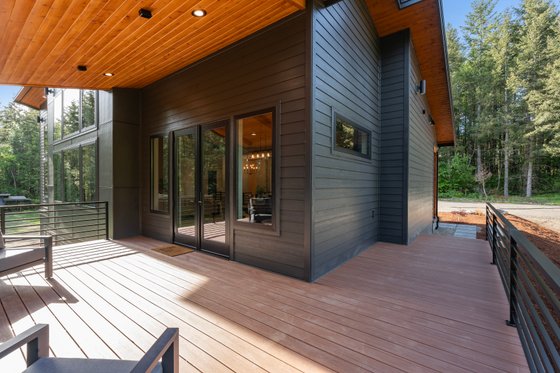 Exterior - Outdoor Living 4 for Contemporary House Plan #1070-215 - 3 bed, 3 bath