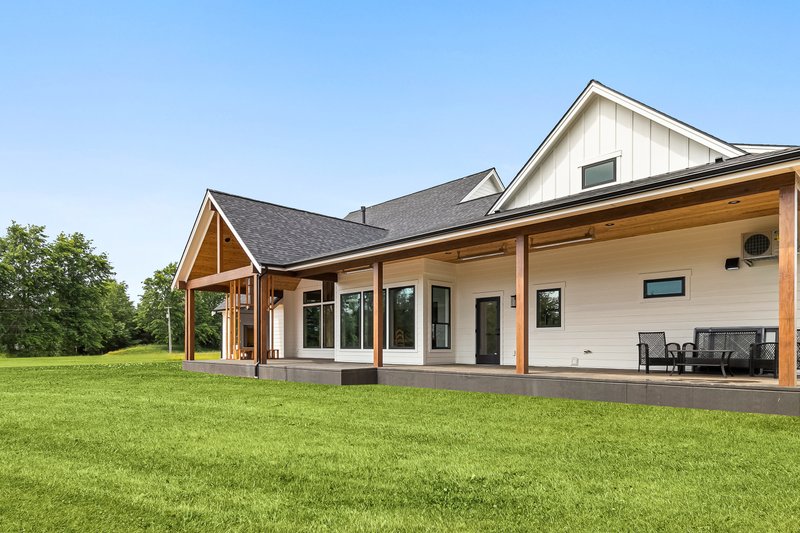 House Plan Design - Exterior - Other Elevation 5 for Farmhouse House Plan #1070-194 - 3 bed, 3.5 bath