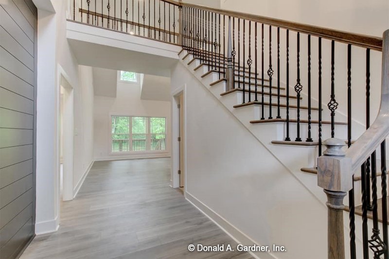Home Plan - Interior - Entry for Country House Plan #929-52 - 3 bed, 2.5 bath