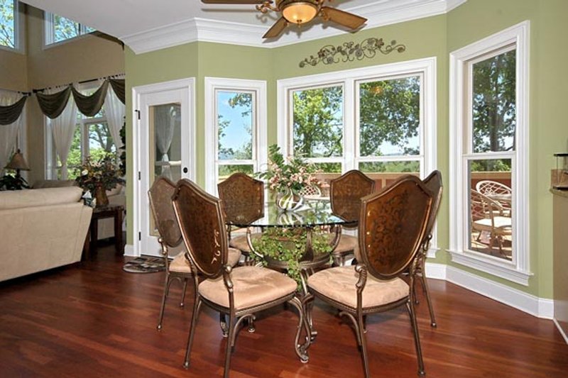House Plan Design - Photo 2 for Traditional House Plan #20-1867 - 3 bed, 3 bath