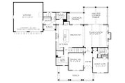 Farmhouse Style House Plan - 5 Beds 4 Baths 3210 Sq/Ft Plan #927-992 