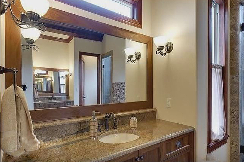 Architectural House Design - Interior - Master Bathroom for Craftsman House Plan #54-511 - 3 bed, 2.5 bath