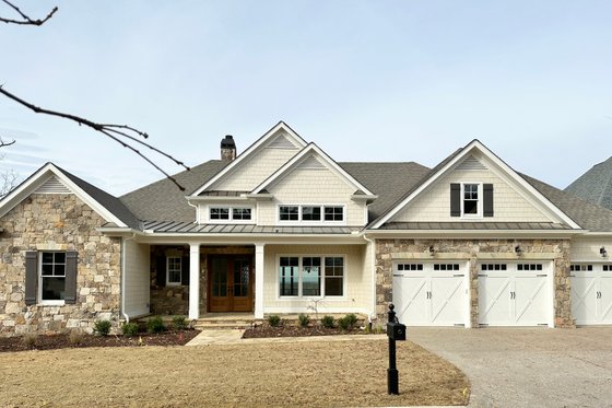 Plan: 437-142 Preview