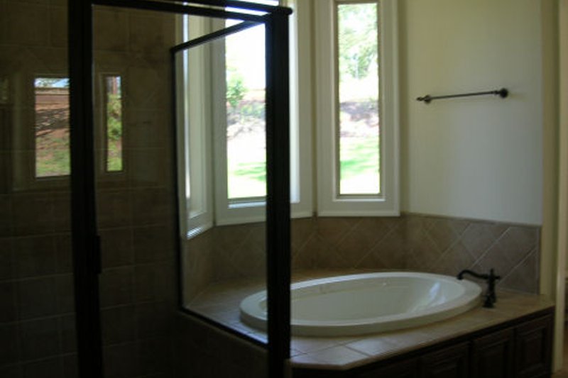 Home Plan - Photo 8 for European House Plan #437-50 - 4 bed, 4.5 bath