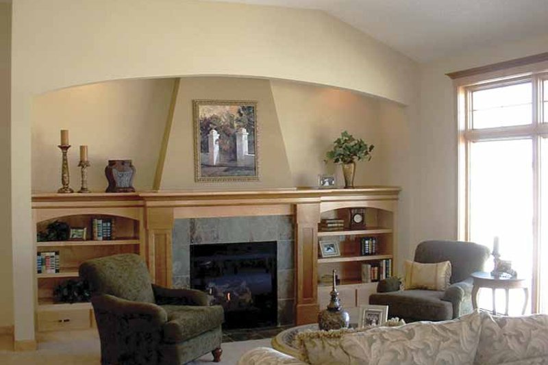 House Blueprint - Interior - Family Room for Prairie House Plan #320-995 - 3 bed, 2.5 bath