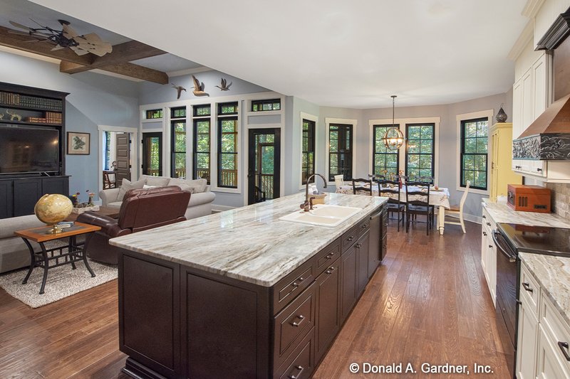 Dream House Plan - Interior - Kitchen 1 for European House Plan #929-966 - 3 bed, 2 bath