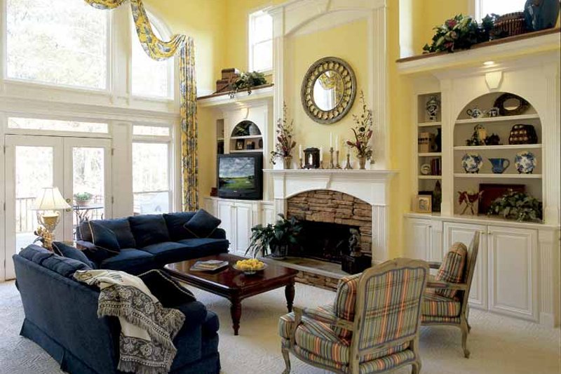 Home Plan - Interior - Family Room for Colonial House Plan #927-174 - 5 bed, 4.5 bath