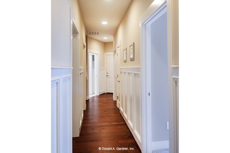 Home Plan - Hallway
